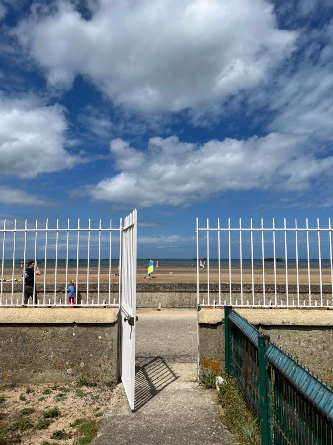 Sunny Apt On D-Day Beach With Parking Saint-Come-de-Fresne ภายนอก รูปภาพ
