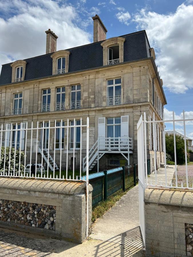Sunny Apt On D-Day Beach With Parking Saint-Come-de-Fresne ภายนอก รูปภาพ